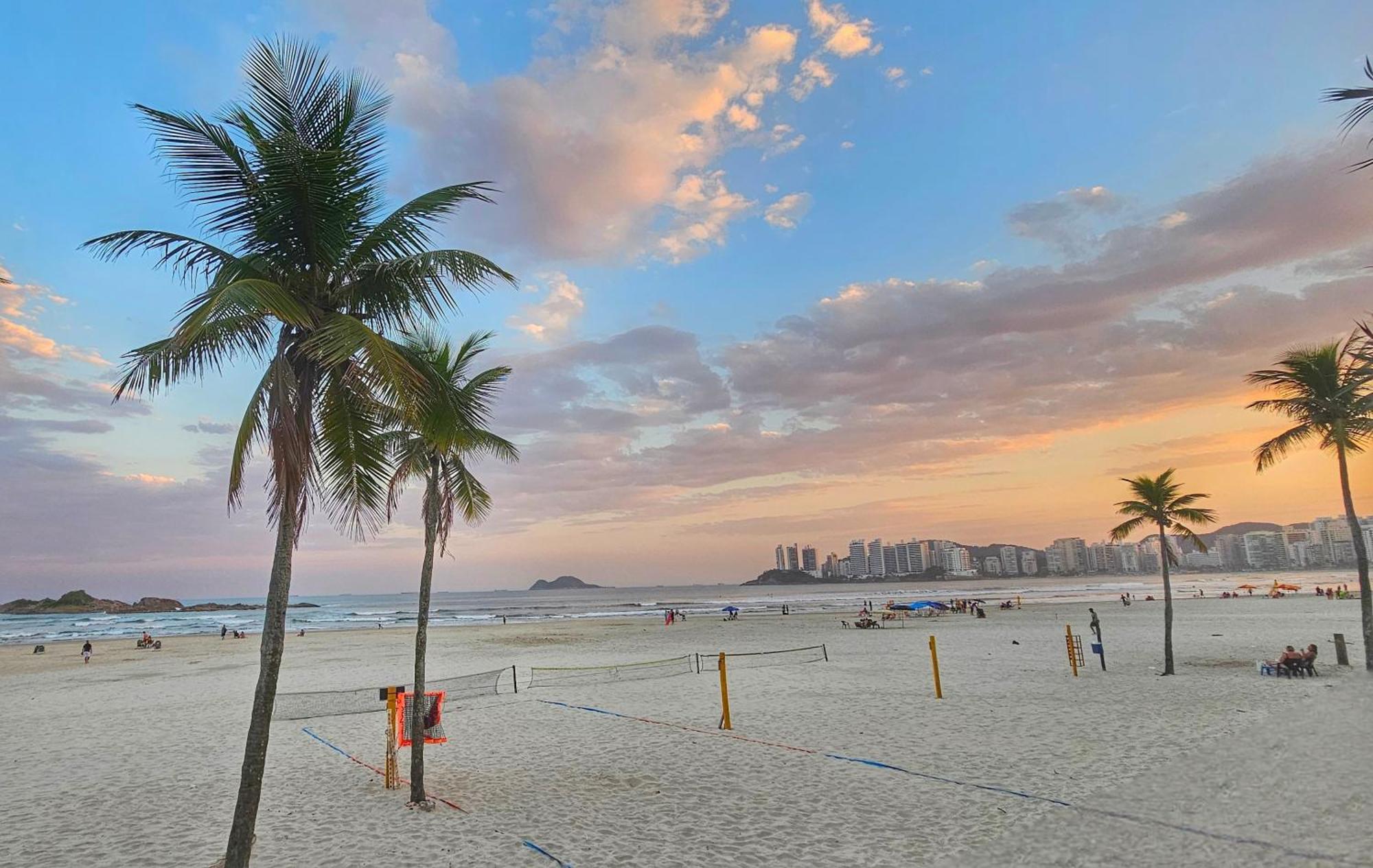 Pe Na Areia - Pitangueiras - Host Guaruja