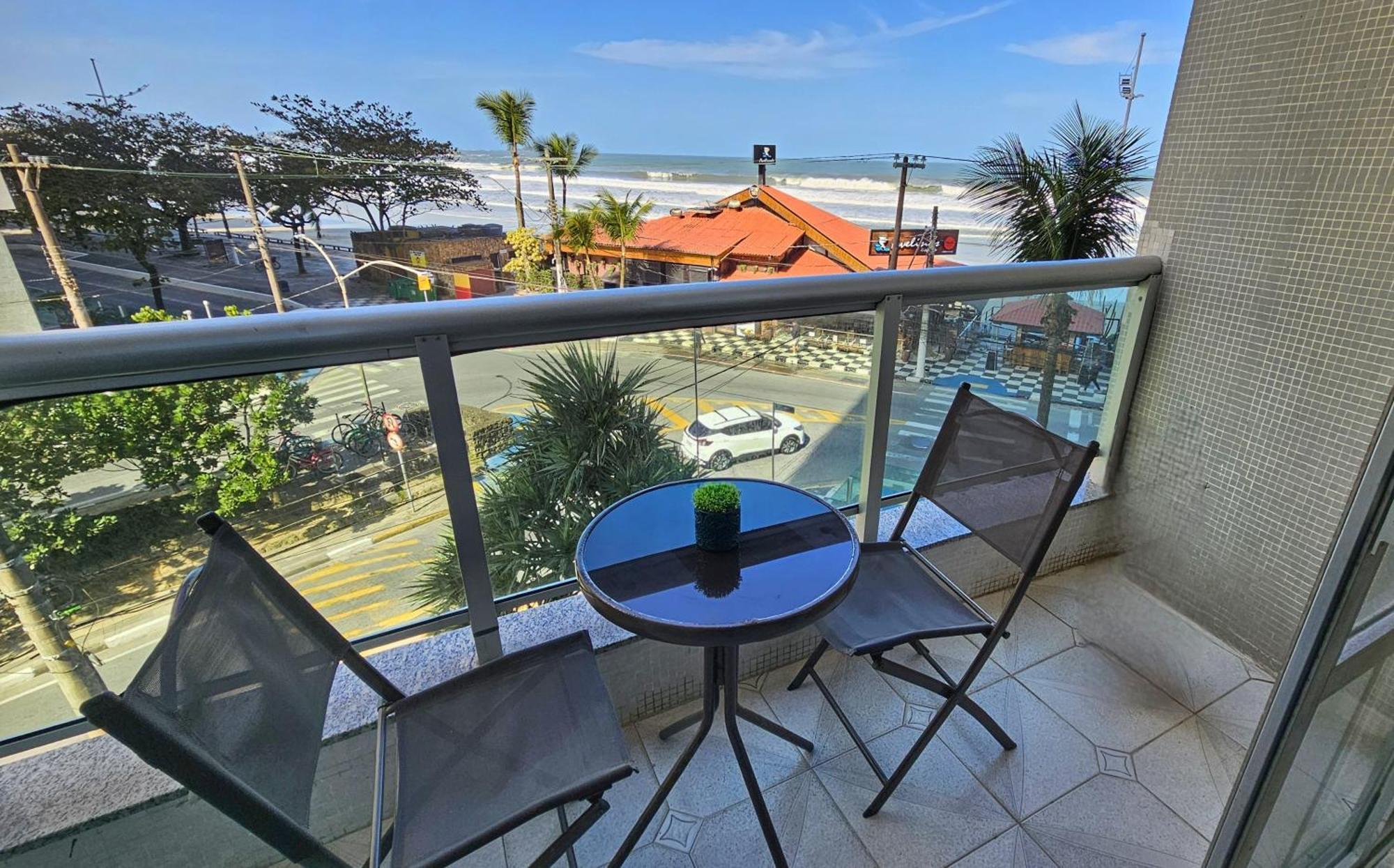 Pe Na Areia - Pitangueiras - Host * Guaruja